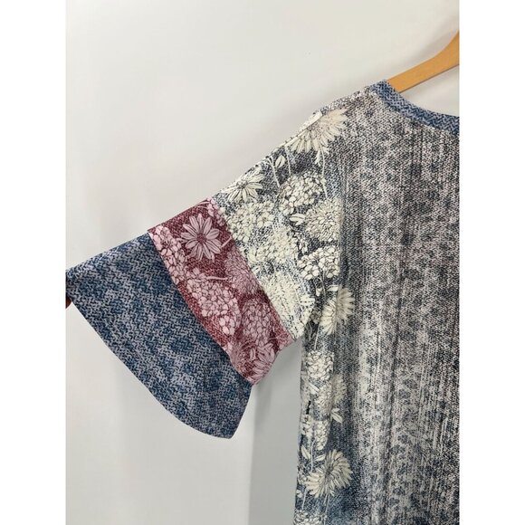 Lily By Firmiana Women Size Large Boho Floral-Print V-Neck Short Sleeve Top - Picture 8 of 9